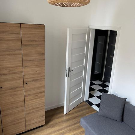 Urokliwy Loft W Ncl Kamienica Vabank 34 Apartamento Łódź Exterior foto