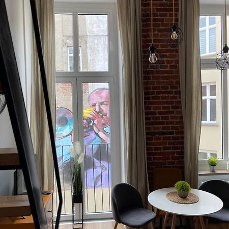 Urokliwy Loft W Ncl Kamienica Vabank 34 Apartamento Łódź Exterior foto