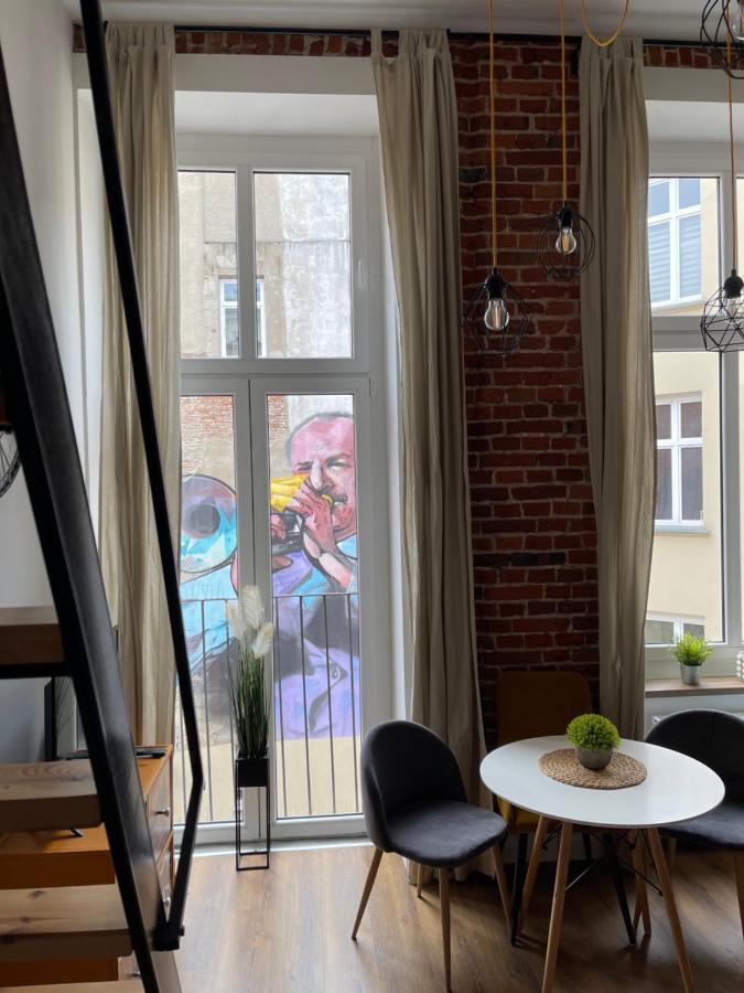 Urokliwy Loft W Ncl Kamienica Vabank 34 Apartamento Łódź Exterior foto