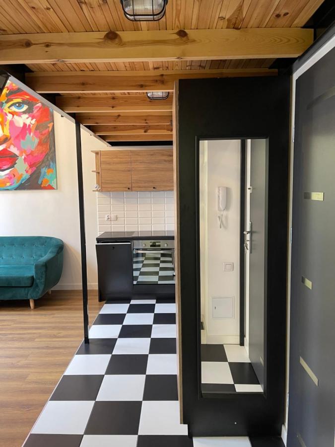Urokliwy Loft W Ncl Kamienica Vabank 34 Apartamento Łódź Exterior foto